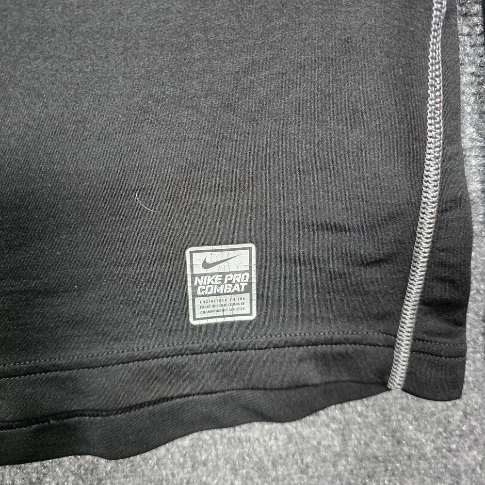 Nike Pro Combat Shirt Mens Large Fitted Black Long Sleeve Mock Neck Performance‎